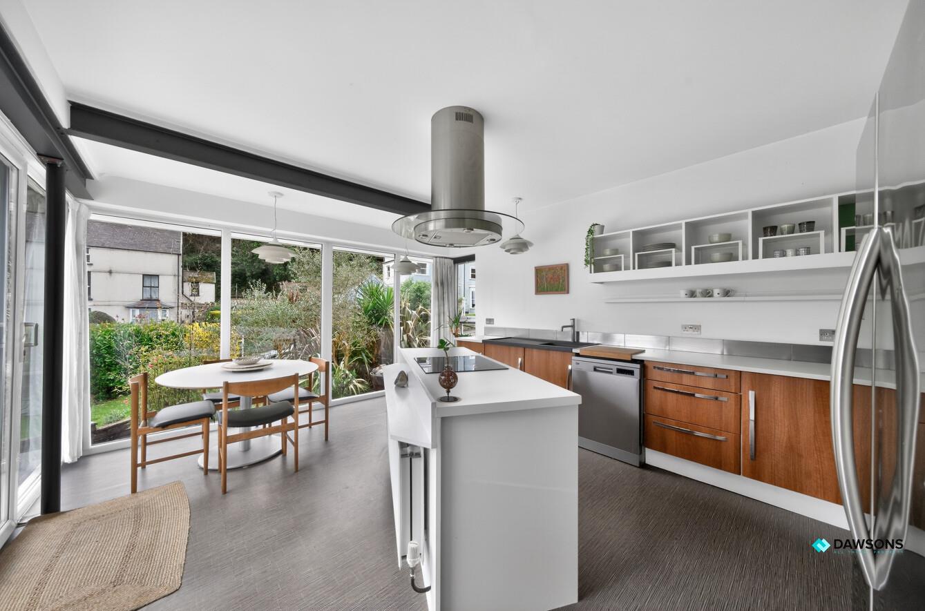 Rotherslade Road, Langland, Swansea, SA3 4QW